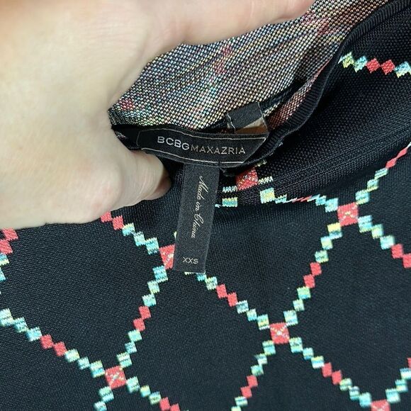 BCBGMaxAzria Black and Pink Pencil Skirt Knee-length Embellished for Cocktail - Picture 2 of 4